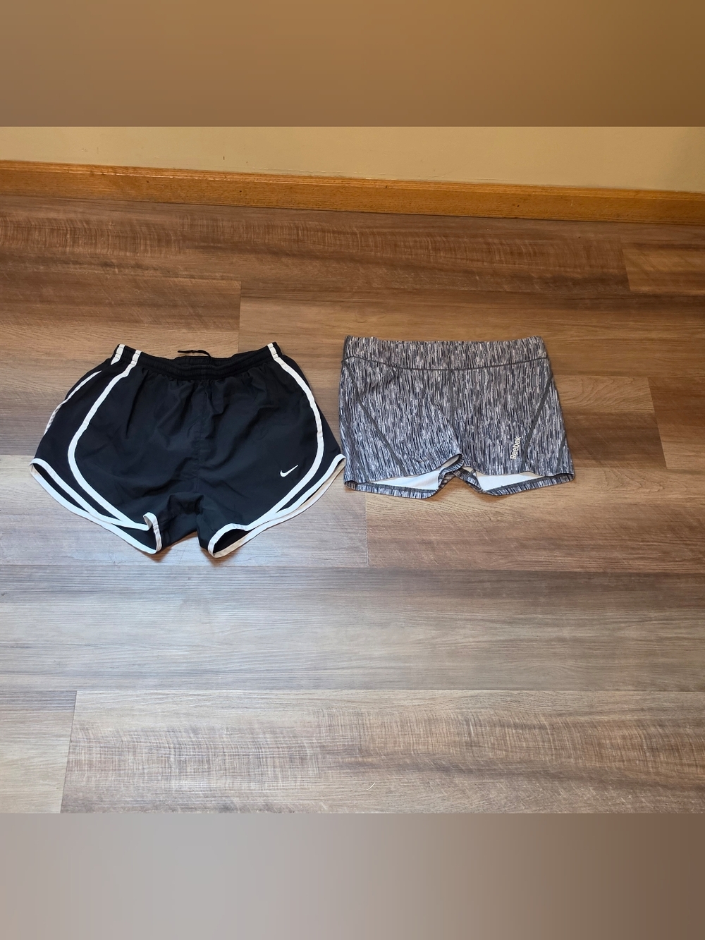 Nike Tempo Running Shorts & Reebok Shorts (Lot of 2) Black & Gray XS/S